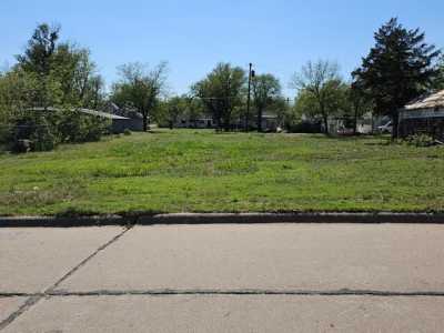 Home For Sale in Larned, Kansas