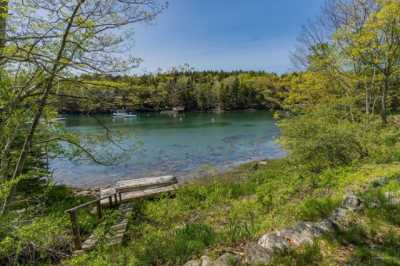 Home For Sale in South Bristol, Maine