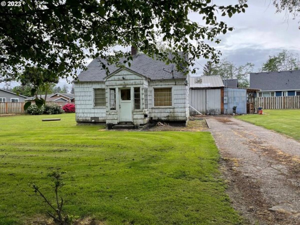 Picture of Home For Sale in Warrenton, Oregon, United States