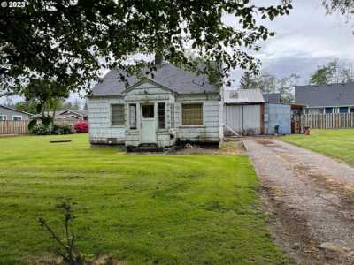 Home For Sale in Warrenton, Oregon