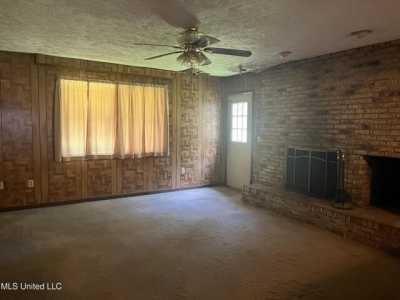 Home For Sale in Newhebron, Mississippi