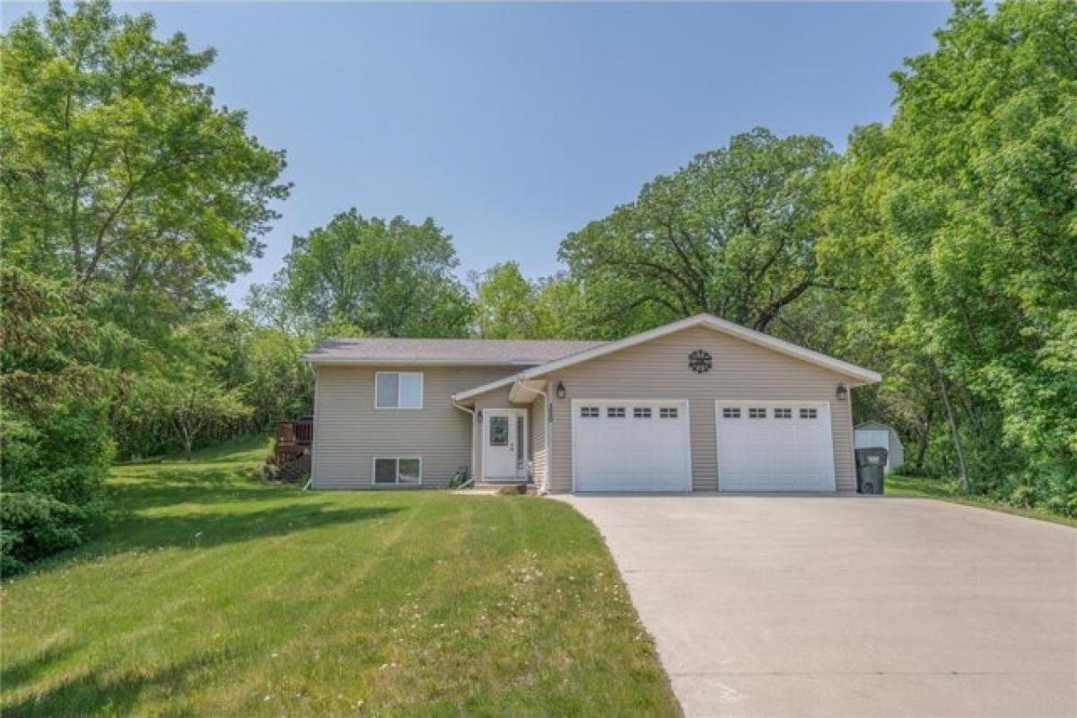 Picture of Home For Sale in Spicer, Minnesota, United States