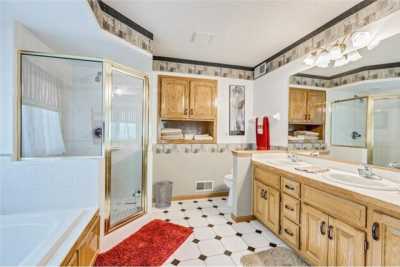 Home For Sale in Mahtomedi, Minnesota