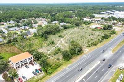 Residential Land For Sale in Navarre, Florida