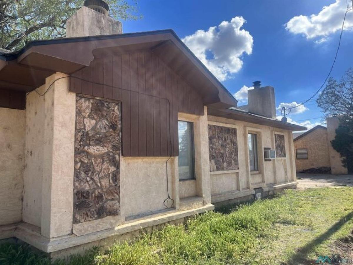 Picture of Home For Sale in Clovis, New Mexico, United States