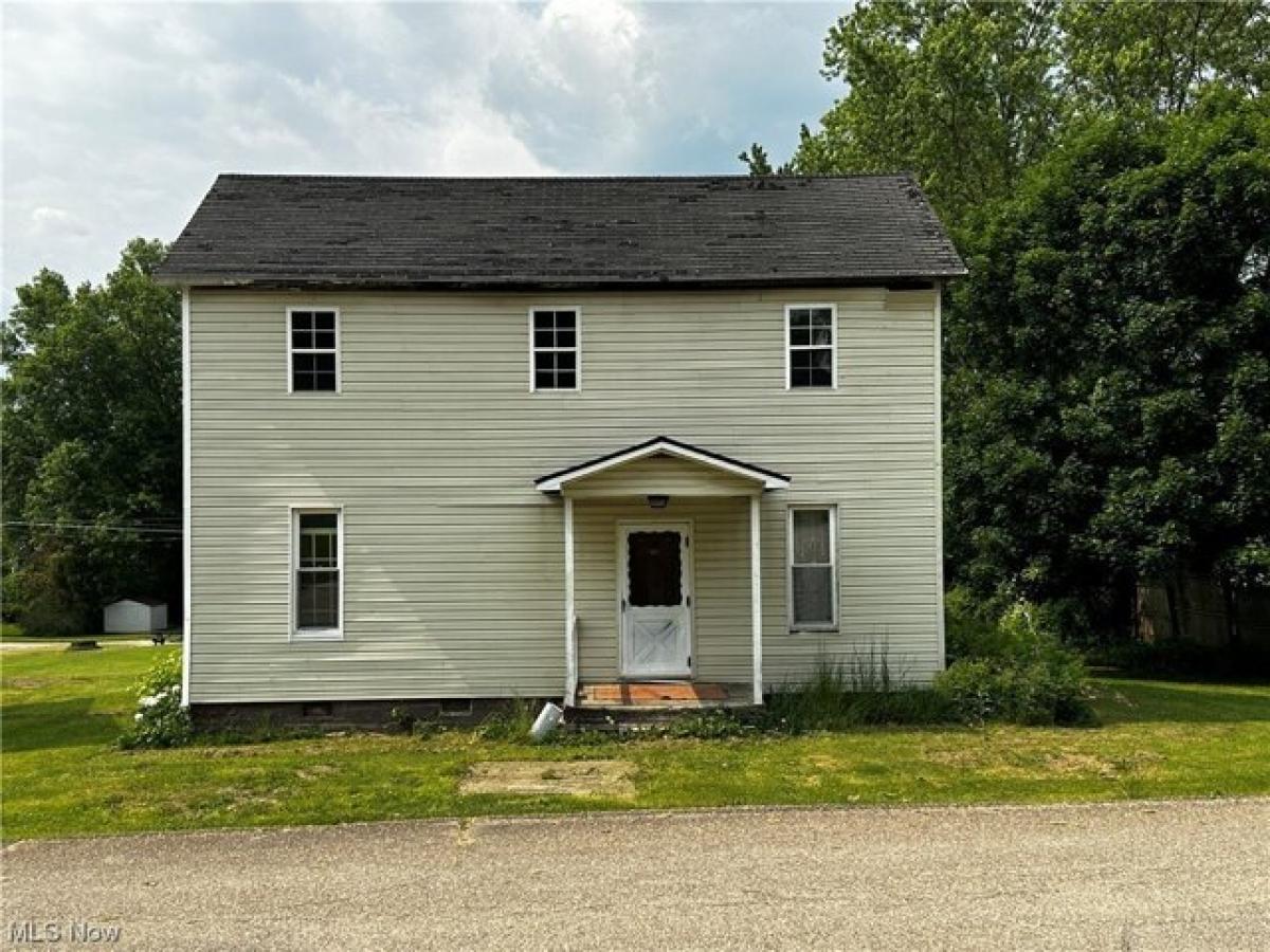 Picture of Home For Sale in Pleasant City, Ohio, United States