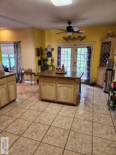 Home For Sale in Los Fresnos, Texas