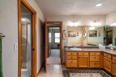 Home For Sale in Oshkosh, Wisconsin