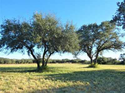 Residential Land For Sale in Beeville, Texas