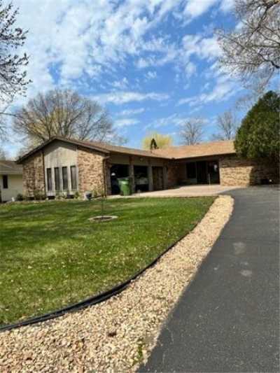 Home For Sale in Coon Rapids, Minnesota