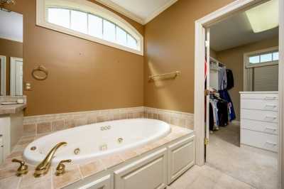 Home For Sale in Fort Wayne, Indiana