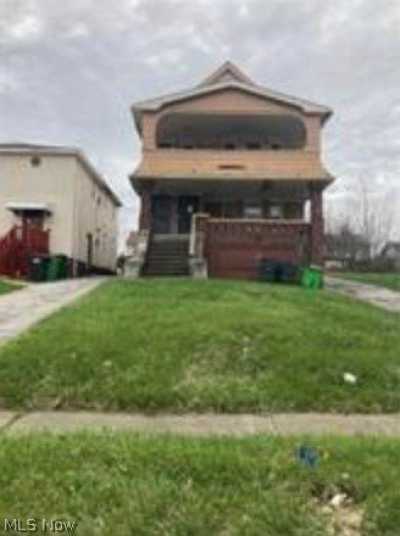 Home For Sale in Garfield Heights, Ohio