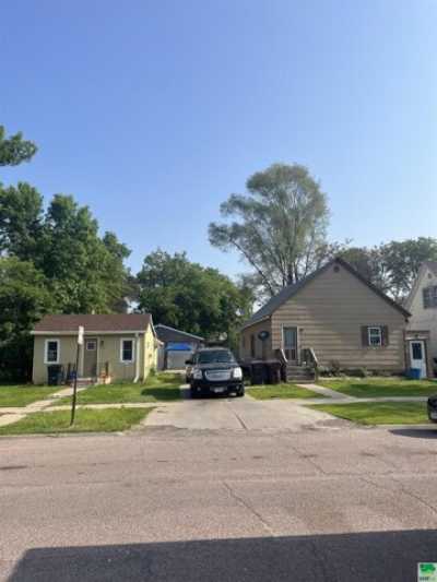 Home For Sale in South Sioux City, Nebraska