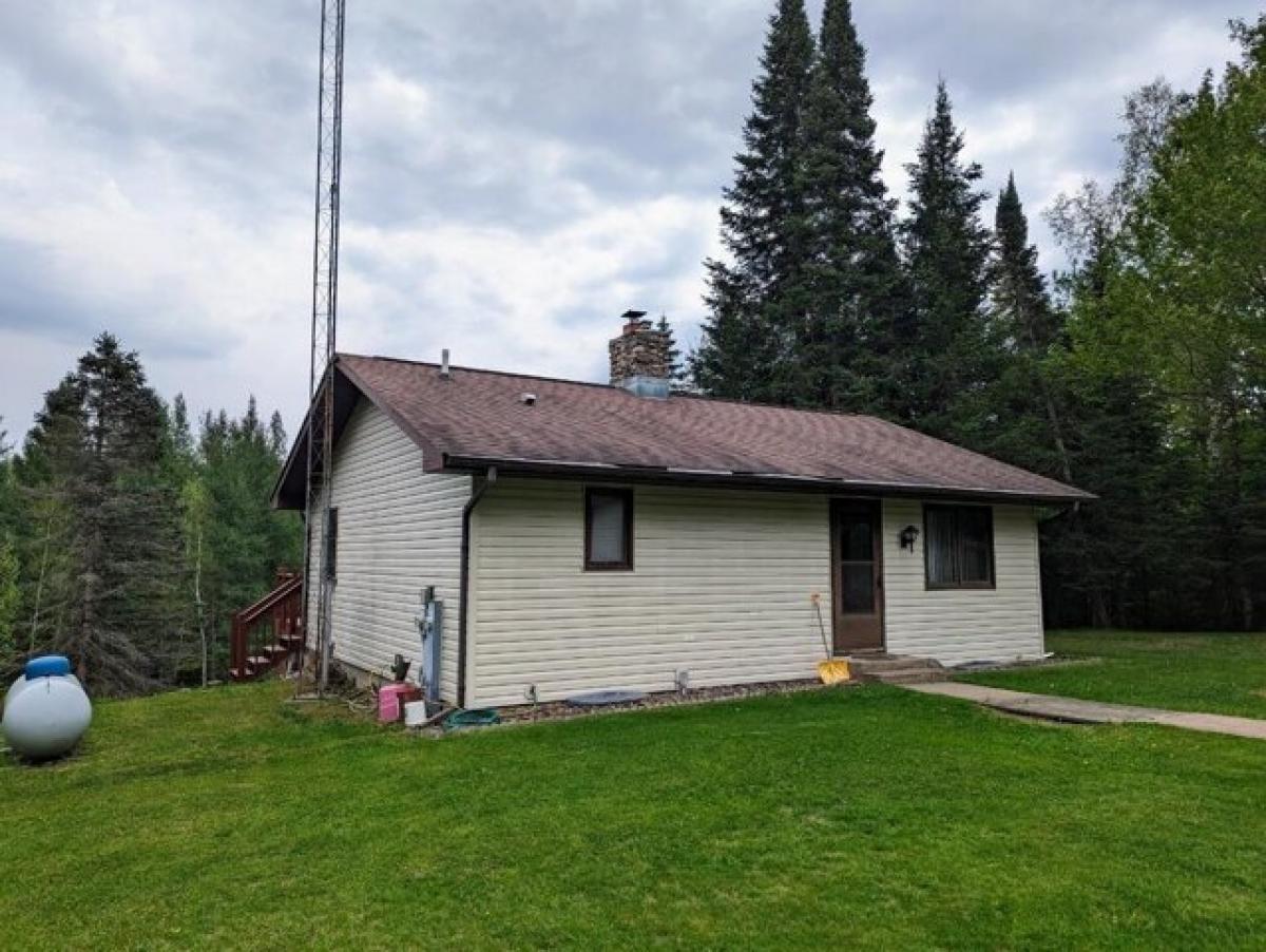 Picture of Home For Sale in Fifield, Wisconsin, United States