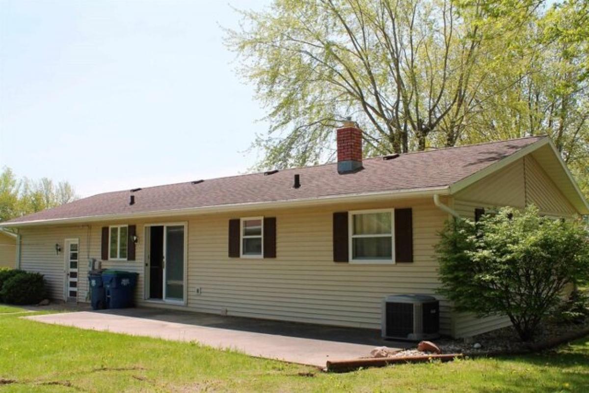 Picture of Home For Sale in Clintonville, Wisconsin, United States