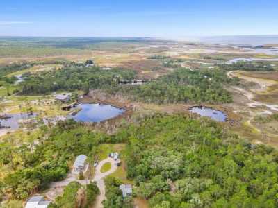 Residential Land For Sale in Steinhatchee, Florida