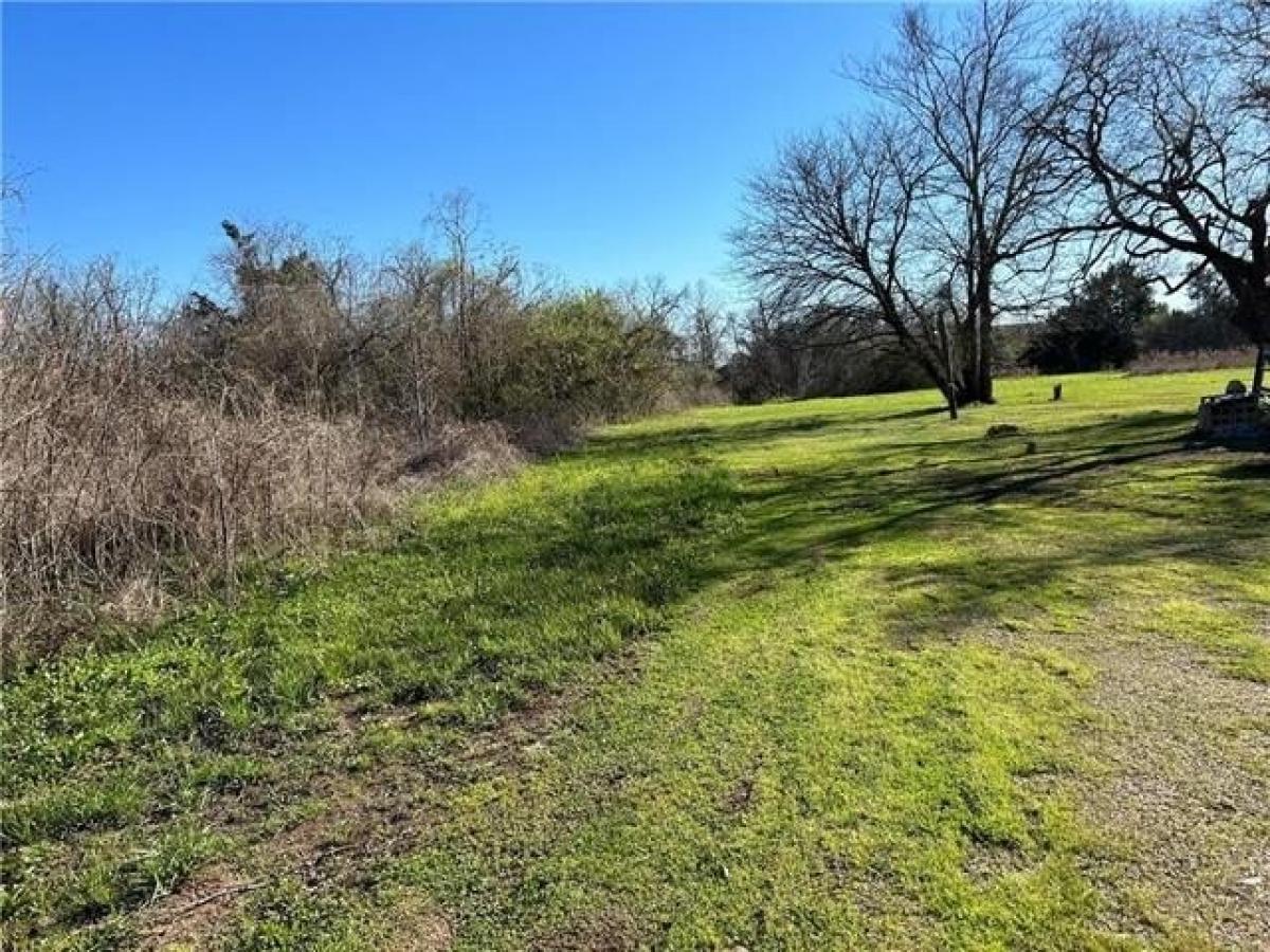 Picture of Residential Land For Sale in Natchitoches, Louisiana, United States