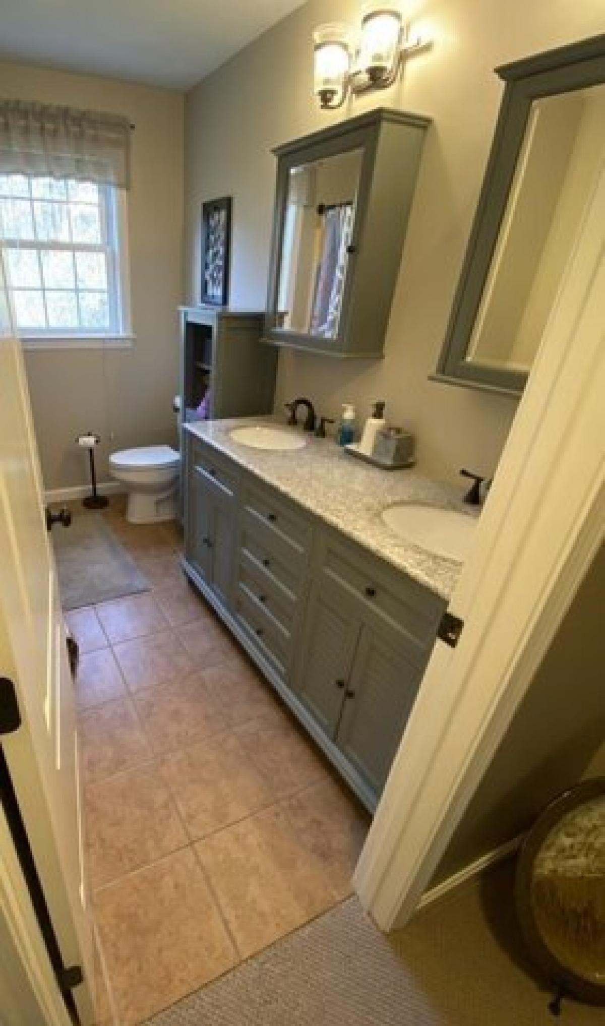 Picture of Home For Rent in Douglas, Massachusetts, United States