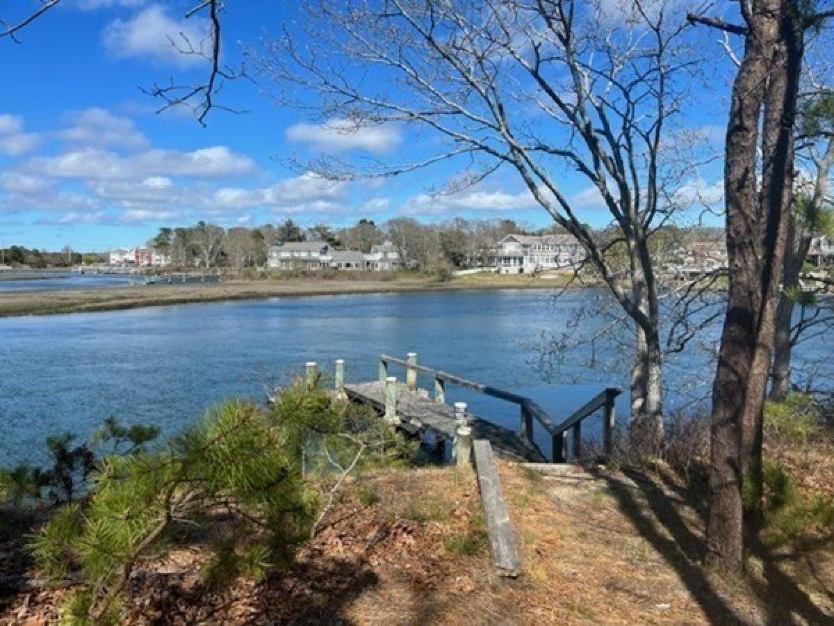 Picture of Residential Land For Sale in West Harwich, Massachusetts, United States