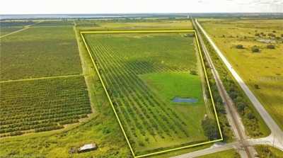 Residential Land For Sale in Lorida, Florida