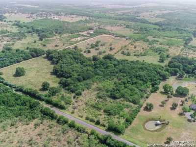 Residential Land For Sale in Seguin, Texas