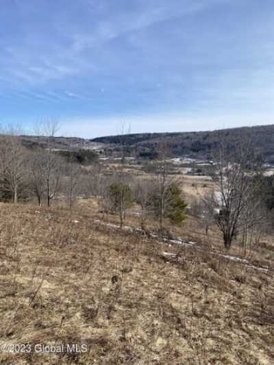 Residential Land For Sale in Summit, New York