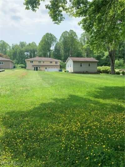 Home For Sale in Copley, Ohio