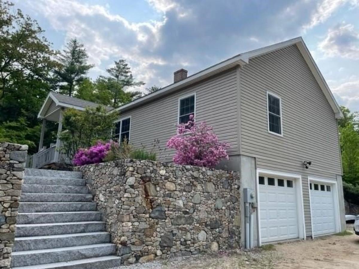 Picture of Home For Sale in Tamworth, New Hampshire, United States