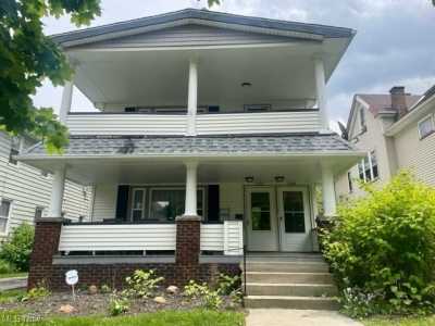 Home For Rent in Lakewood, Ohio