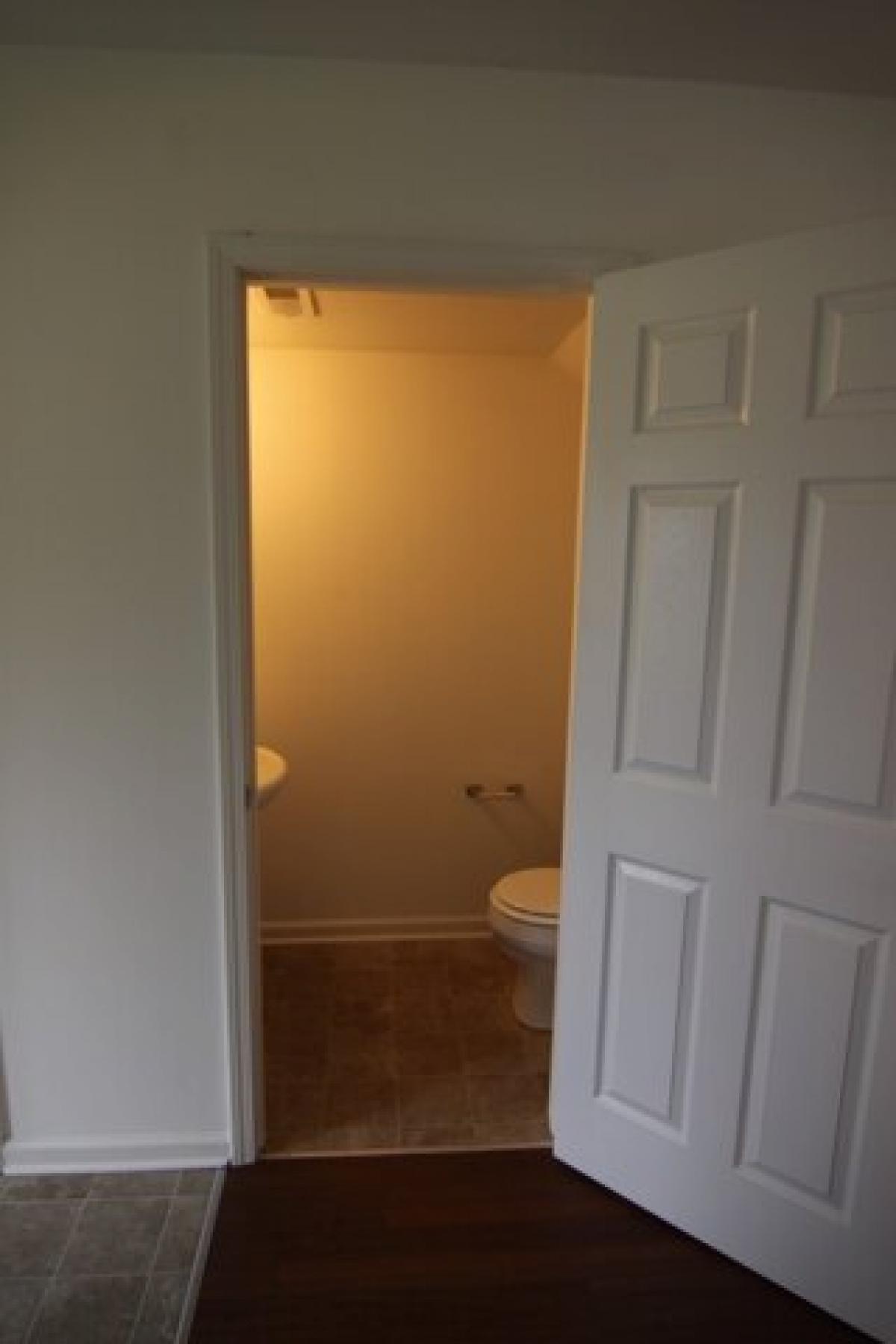 Picture of Apartment For Rent in Clarksville, Tennessee, United States