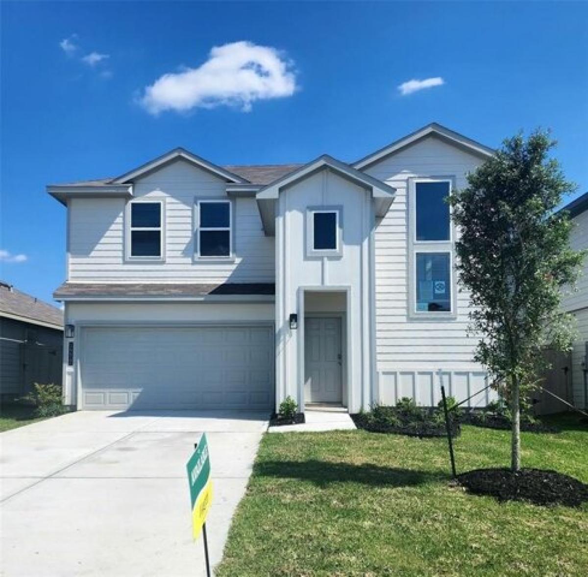 Picture of Home For Sale in Splendora, Texas, United States