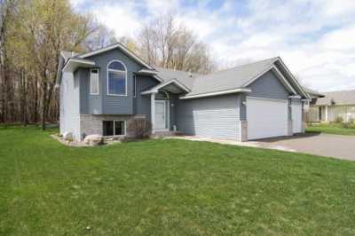 Home For Sale in Shafer, Minnesota