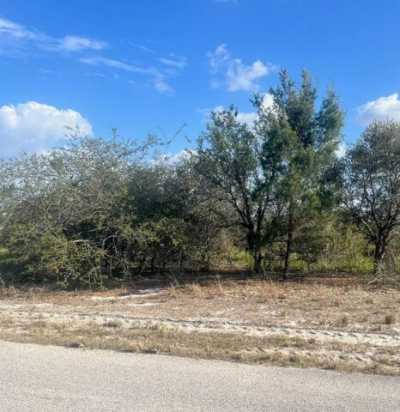 Residential Land For Sale in Frostproof, Florida