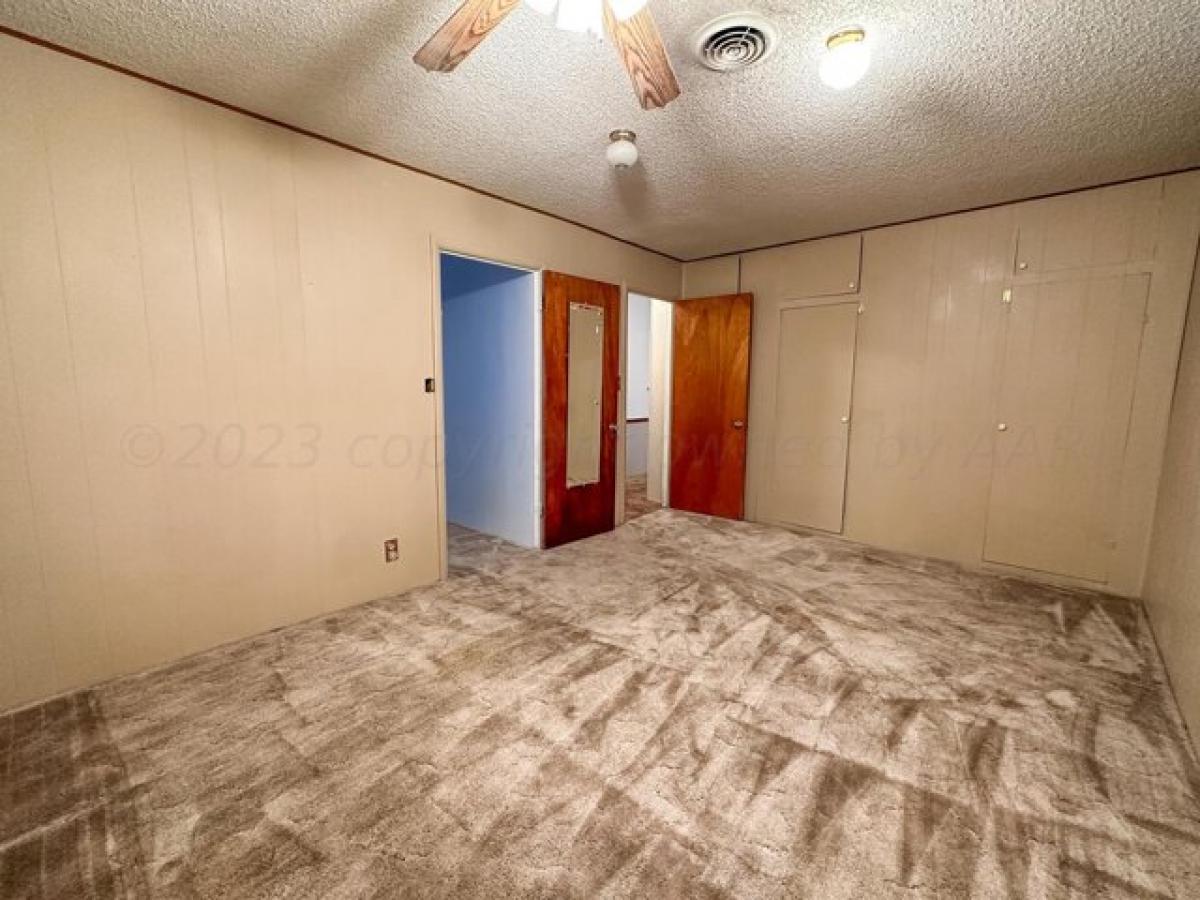 Picture of Home For Sale in Borger, Texas, United States