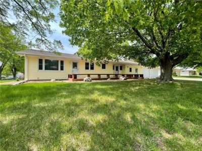 Home For Sale in Lakefield, Minnesota