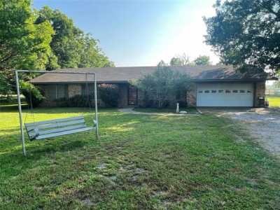 Home For Sale in Corsicana, Texas