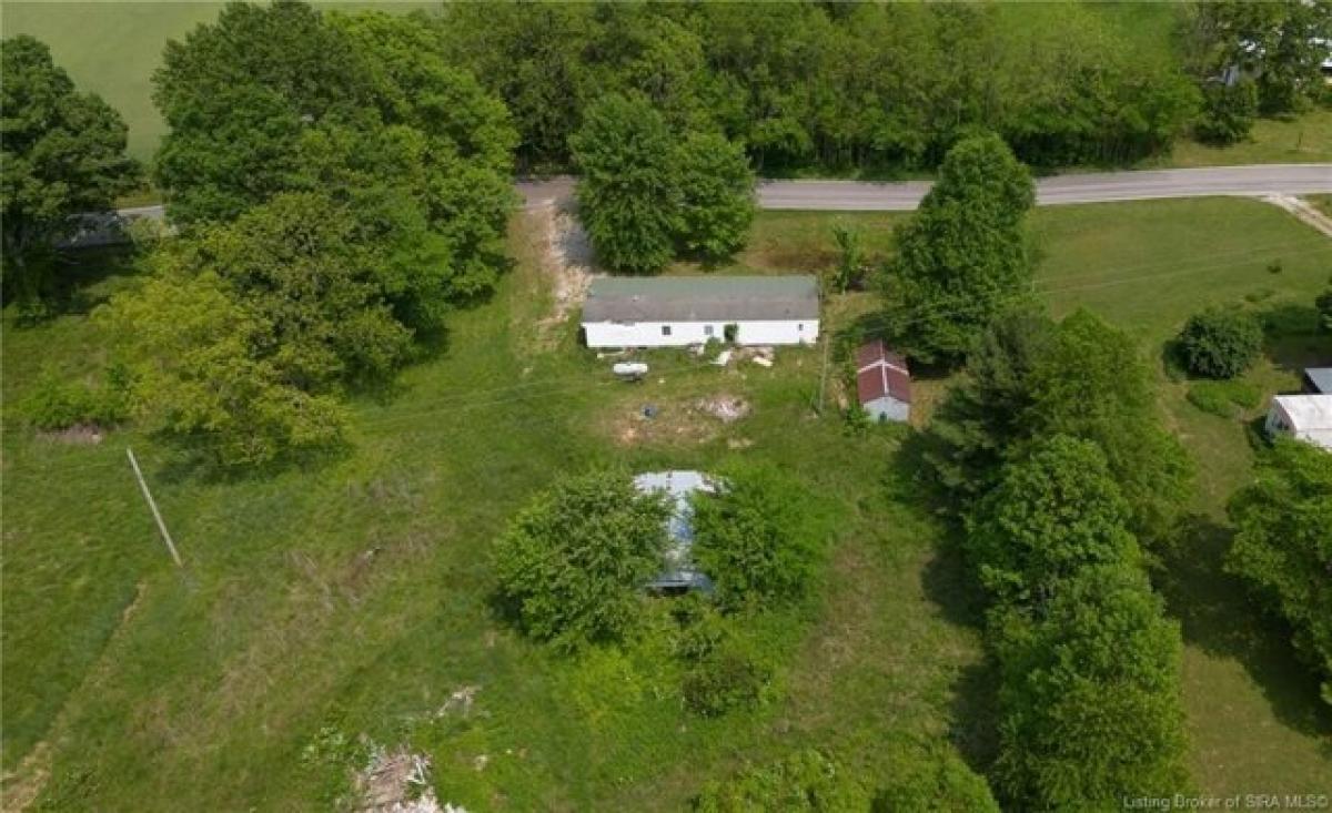 Picture of Home For Sale in Corydon, Indiana, United States