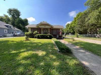 Home For Sale in Cleburne, Texas