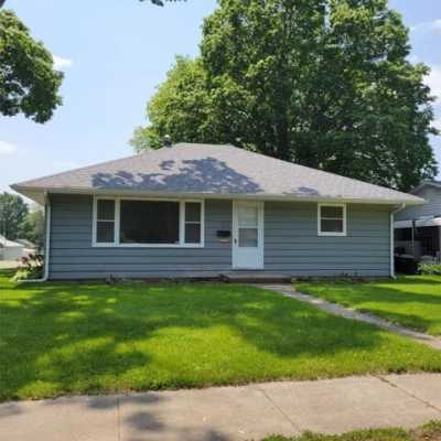 Home For Sale in Winterset, Iowa