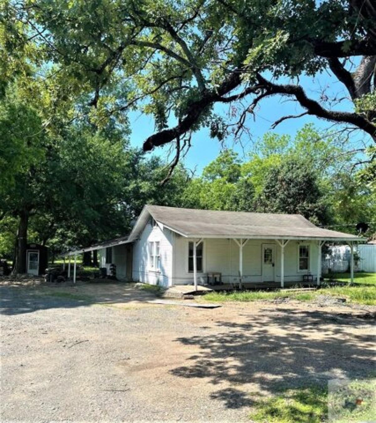Picture of Home For Sale in New Boston, Texas, United States