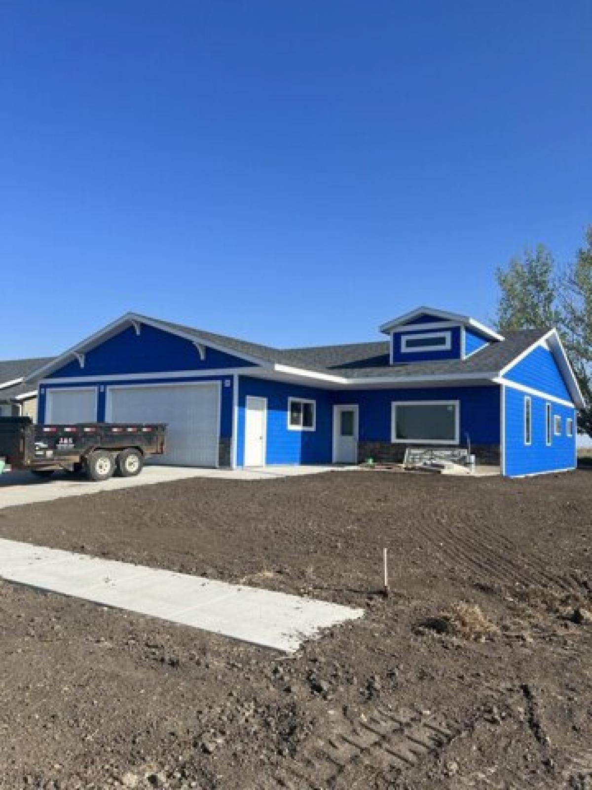 Picture of Home For Sale in Aberdeen, South Dakota, United States