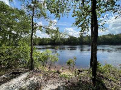 Residential Land For Sale in Old Town, Florida