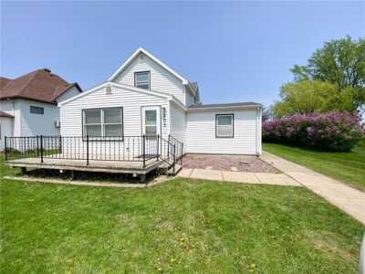 Home For Sale in Fairfax, Minnesota