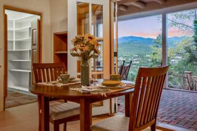 Home For Sale in Santa Fe, New Mexico