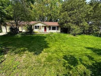 Home For Sale in Eden Prairie, Minnesota