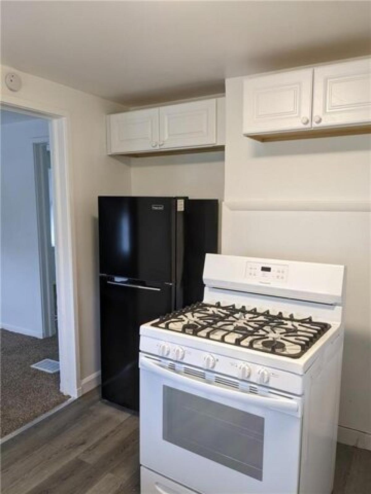 Picture of Apartment For Rent in Houston, Pennsylvania, United States