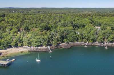 Home For Sale in Bristol, Maine