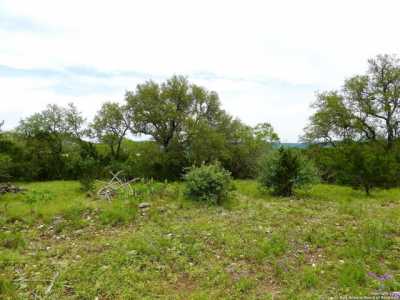 Residential Land For Sale in Lakehills, Texas