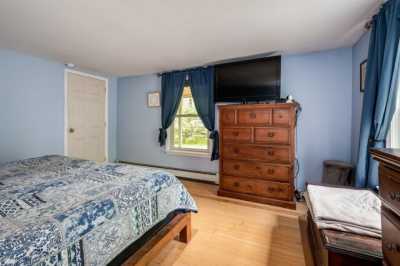 Home For Sale in Milton, New Hampshire