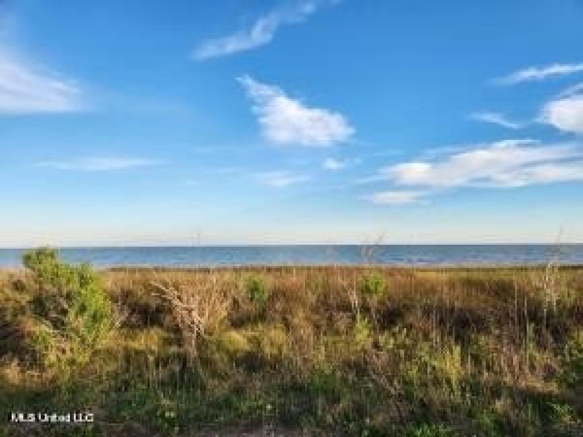 Picture of Residential Land For Sale in Bay Saint Louis, Mississippi, United States